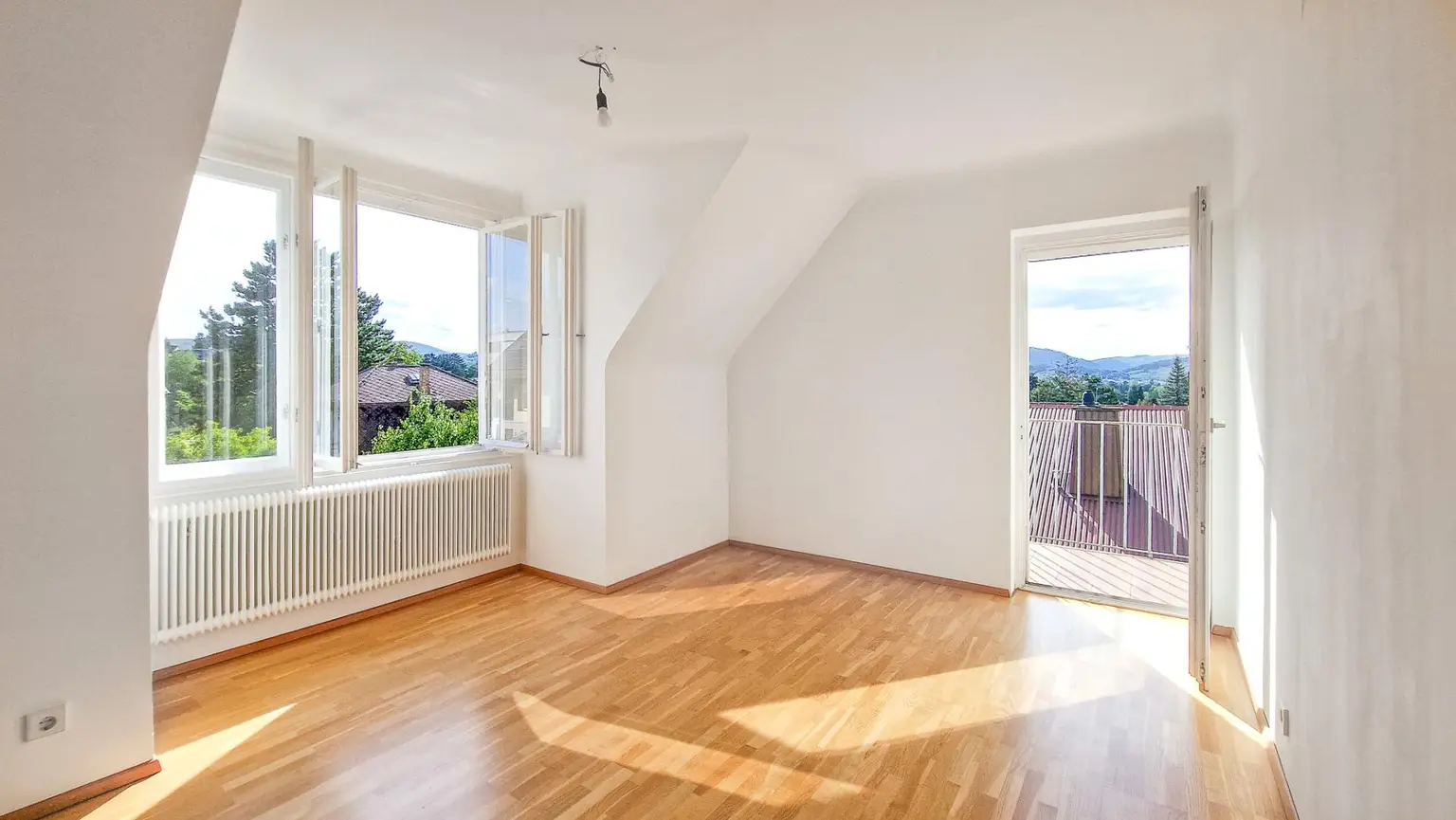 Grünruhelage am Wolfersberg. Einfamilienhaus mit großem Garten, traumhafter Fernsicht und großem Erweiterungspotenzial