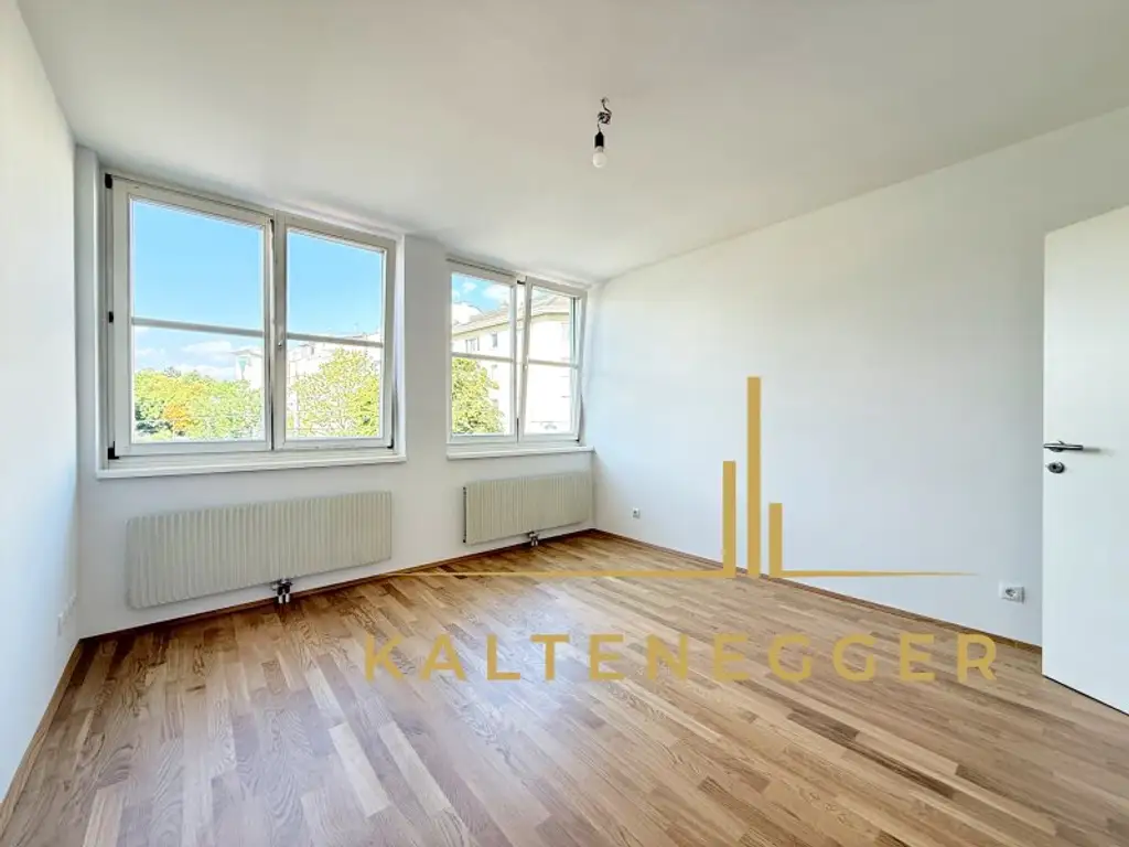 Helle 4-Zimmer-Wohnung ++ ca. 95 m² ++ modern saniert ++ 2. Stock