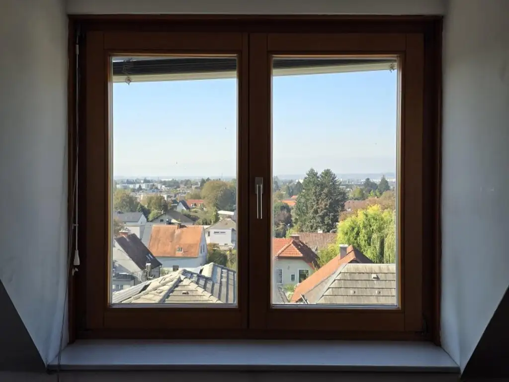 Exklusive Stadtwohnung mit großzügiger Fläche, 5 Zimmer und hochwertiger Ausstattung - Perfekt für Familien!