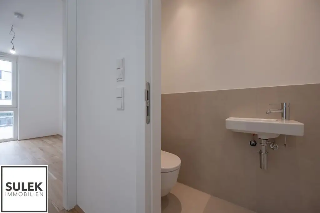 ERSTBEZUG-Townhouse: Exklusives 4-Zimmer-Townhouse mit 2 Terrassen & Tiefgaragen-Option - ab sofort