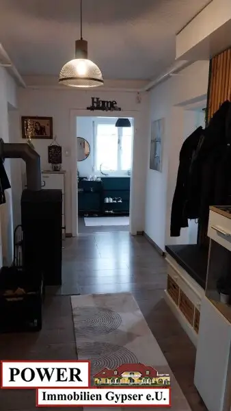 Großzügiges Wohnhaus in Zentrumsnähe !!