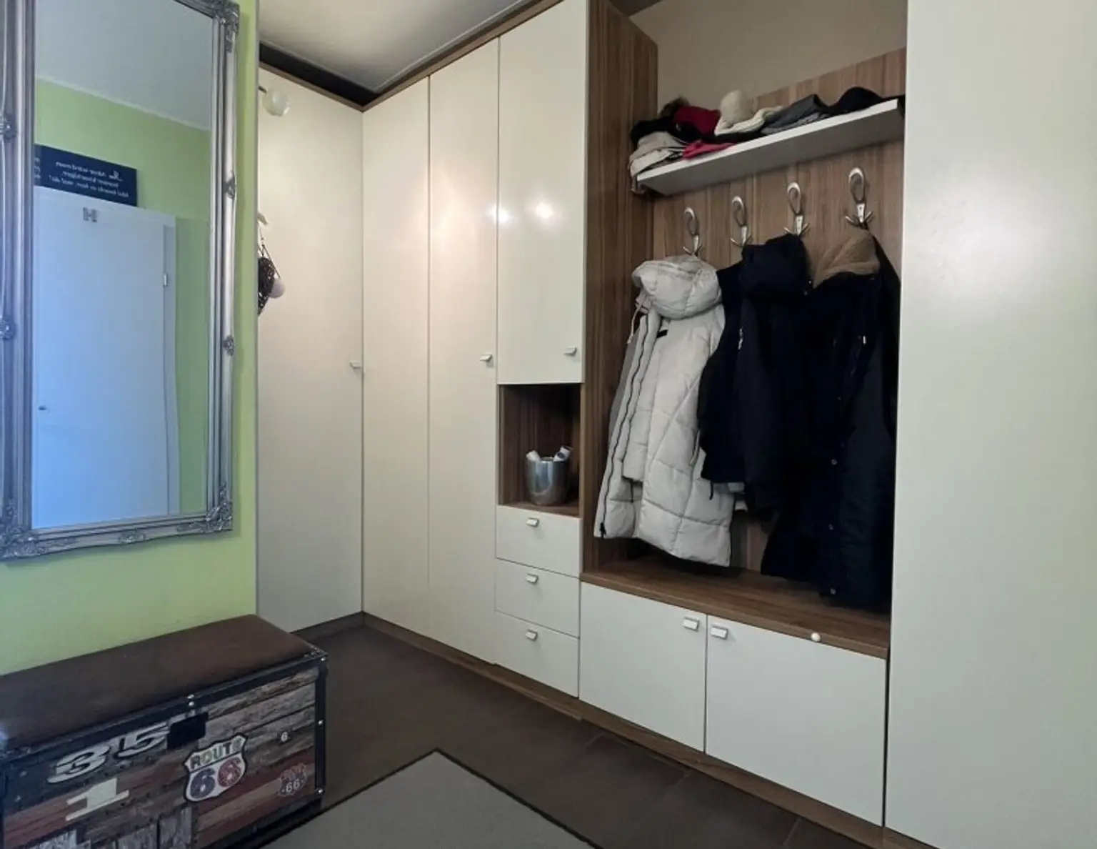 Traumhafte Maisonette-Wohnung in Linz: Renoviert, geräumig, mit Loggia, Garage und günstigen Betriebskosten!