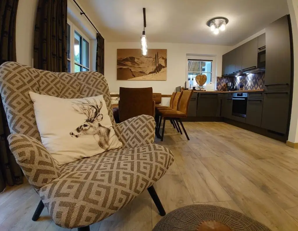 Touristische Vermietung: Chalet AlpiNest in Mariapfarr Nähe der Skigebiete Obertauern und Katschberg!
