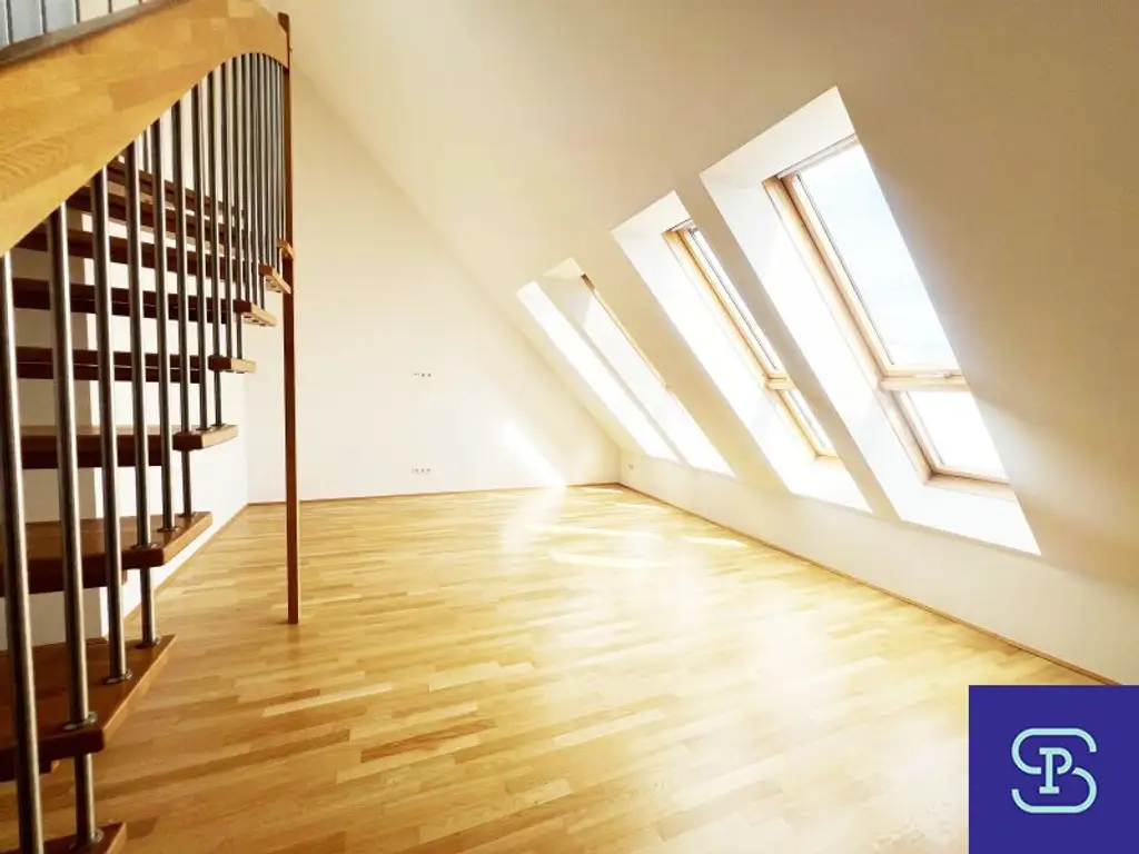 Sanierte 104m² Maisonette-Dachwohnung mit Terrasse und Klima - 1150 Wien