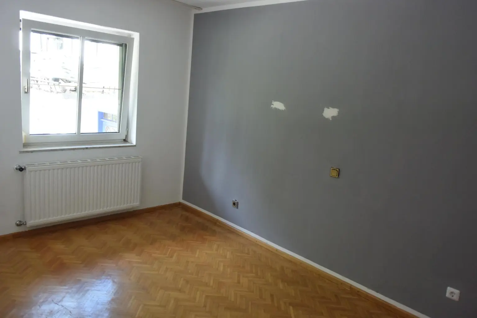 Wohnhaus mit Garten