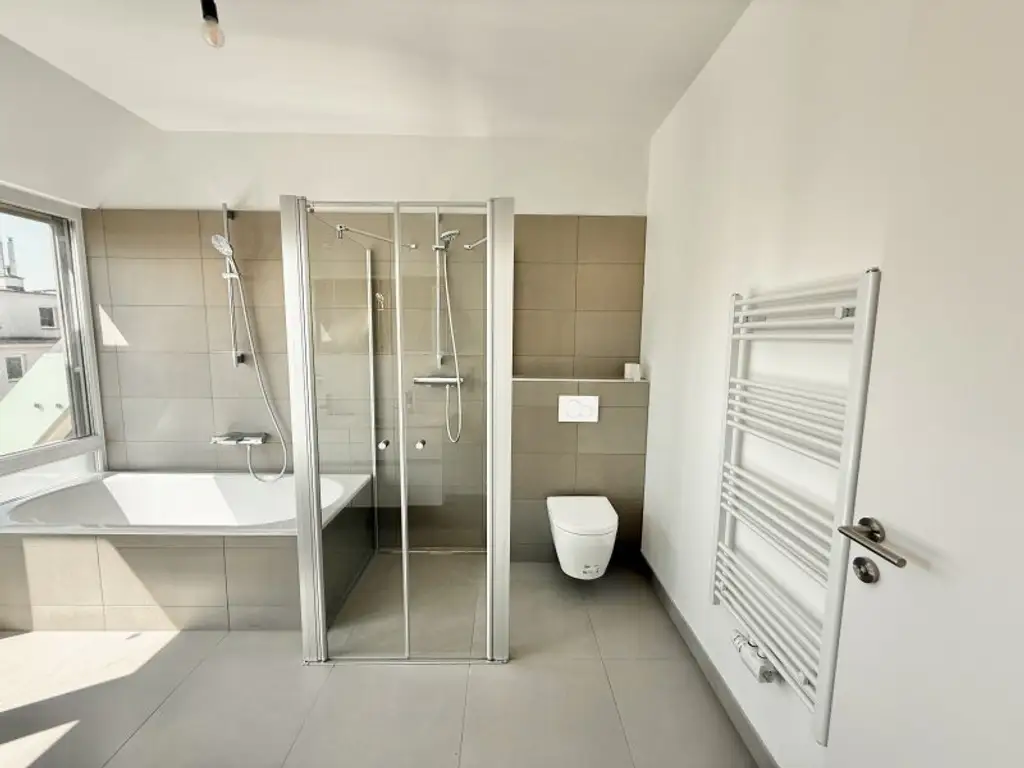 BELGHOFERHAUS 42 - Exklusive 3-Zimmer Penthousewohnung mit direktem Liftzugang und Klimageräten sowie eigener Dachterrasse