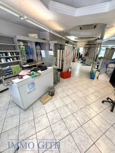 IHRE CHANCE IN DER TABORSTRASSE – REPRÄSENTATIVES GESCHÄFTSLOKAL MIT 196 M² GNF ZU MIETEN!