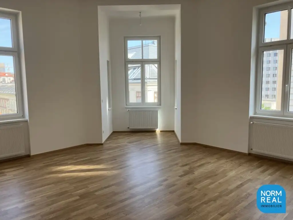 Elegante 4 Zimmer Erker Altbauwohnung