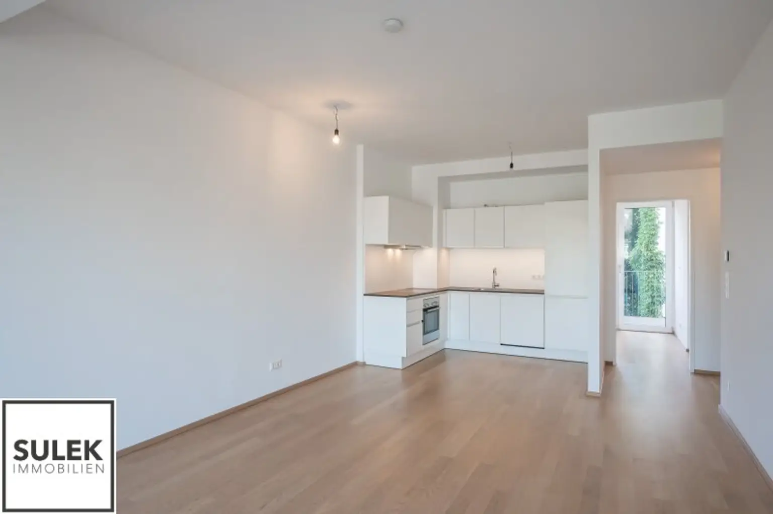 helle moderne 3 Zimmerwohnung mit traumhaften Blick über den Donaukanal