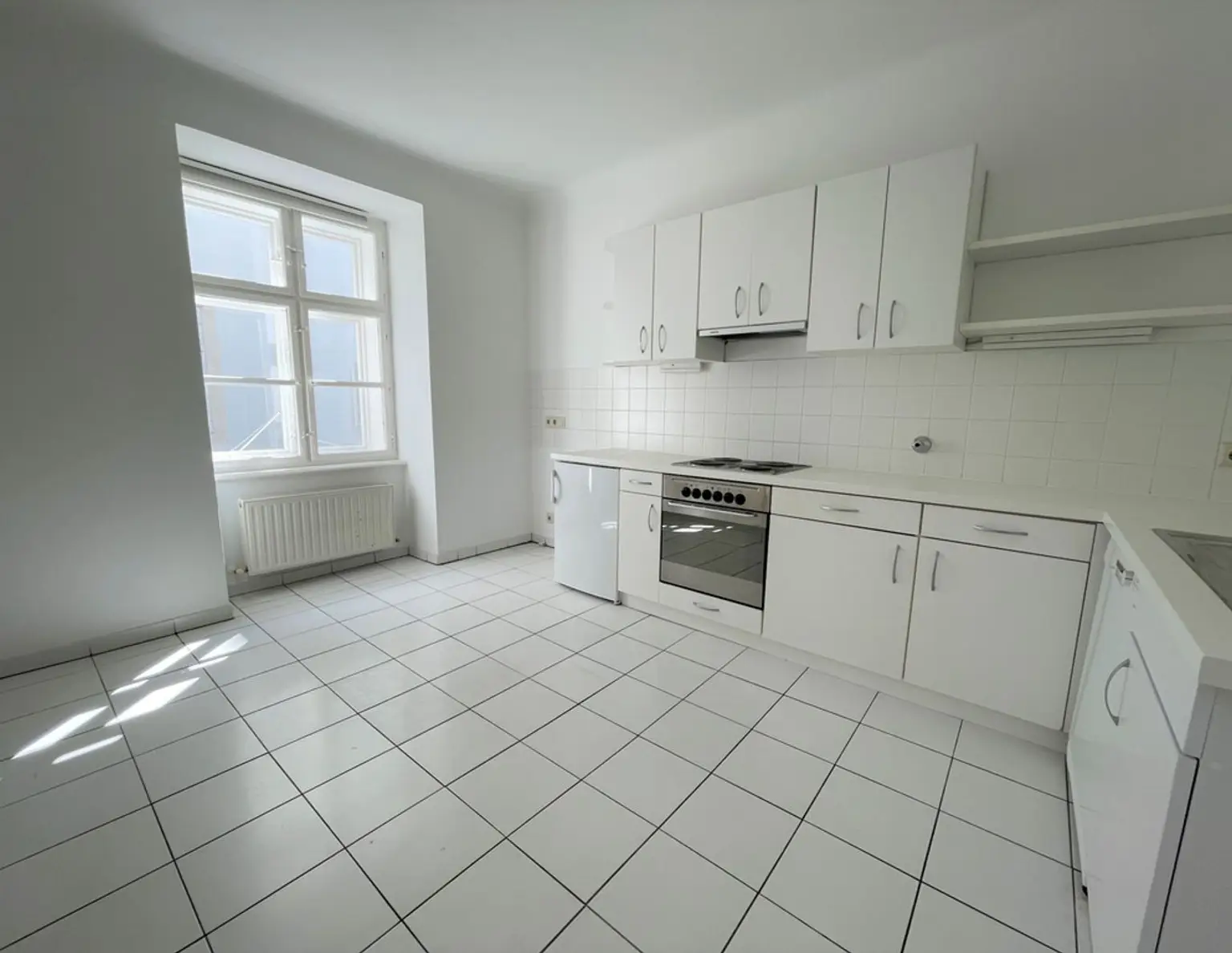 TOP-CITY-LAGE | ENTZÜCKENDE 2 ZIMMER | BALLGASSE