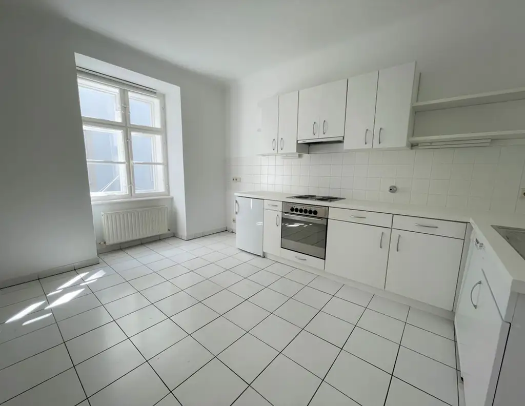TOP-CITY-LAGE | ENTZÜCKENDE 2 ZIMMER | BALLGASSE