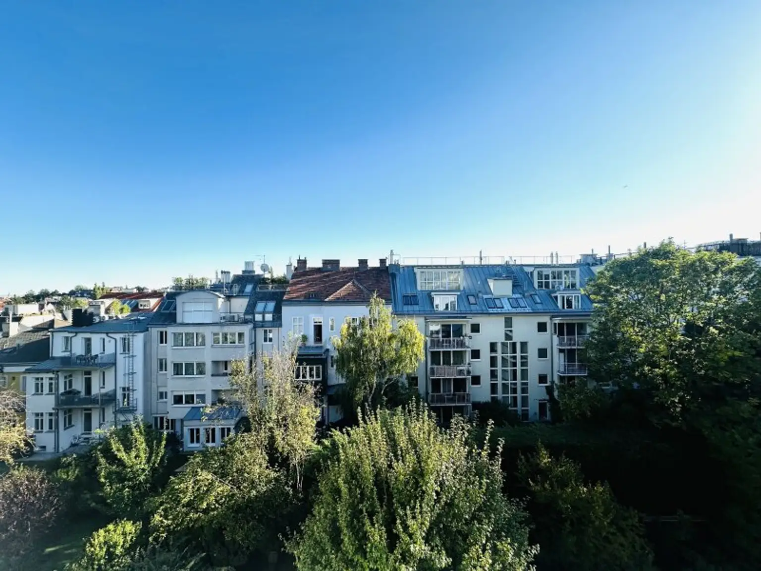 Gestalten Sie Ihr neues Zuhause - 2 Zimmer Wohnung in Toplage mit Gartennutzung -  absolute Ruhelage