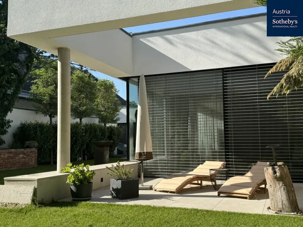 Privatsphäre & Perfektion – Architektenvilla mit Garten, drei Terrassen & Homeoffice