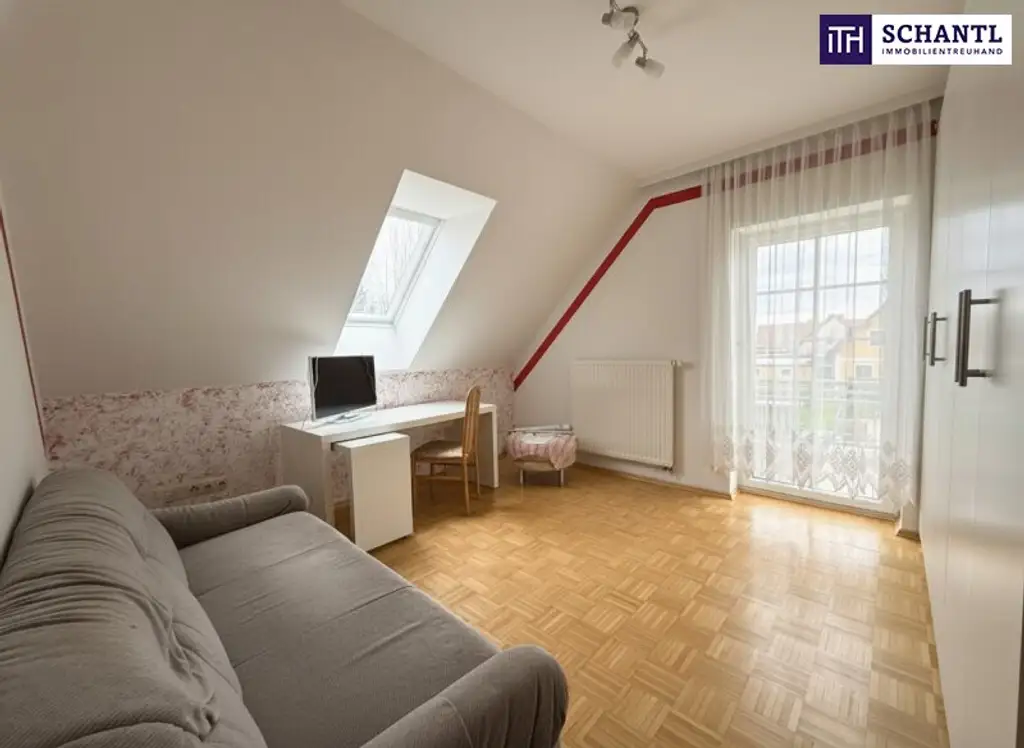 SONNENLAGE - Neuwertiges ca. 160m2 großes Traumhaus mit idyllischem Garten + Terrasse, 2 Garagen & Top-Ausstattung in Ruhelage