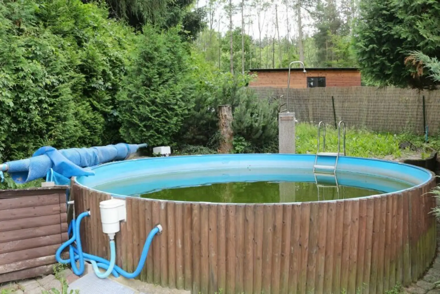 *** HAUS MIT POOL UND WINTERGARTEN - IDEAL FÜR NATUR- UND TIERFREUNDE ***