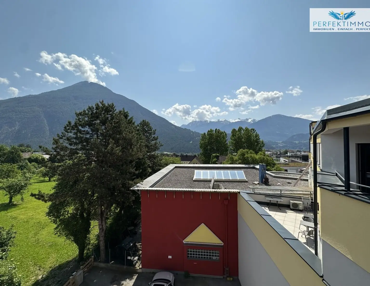 Zentrale 4-Zimmer-Wohnung im Dachgeschoß