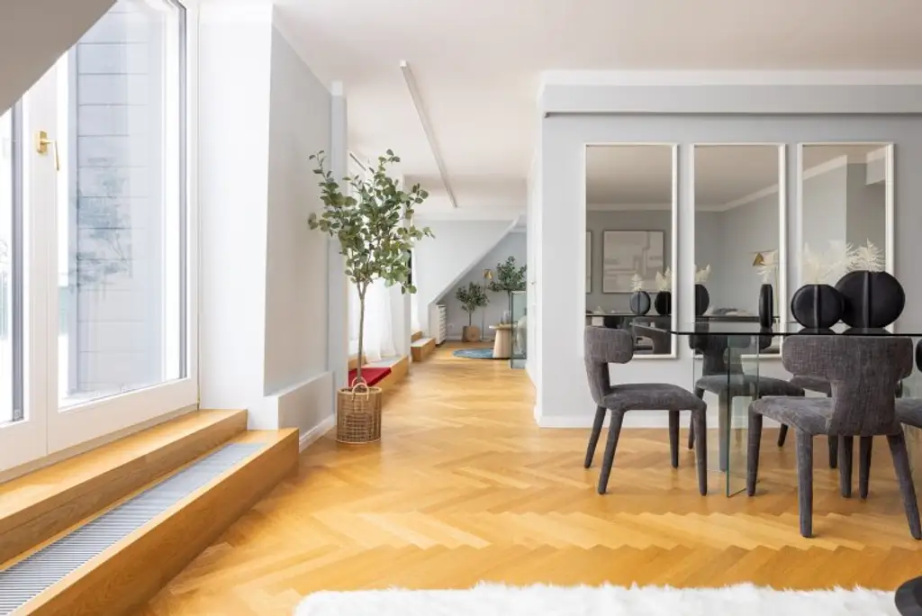 PENTHOUSE MIT TRAUMHAFTER TERRASSE AUF EINER EBENE