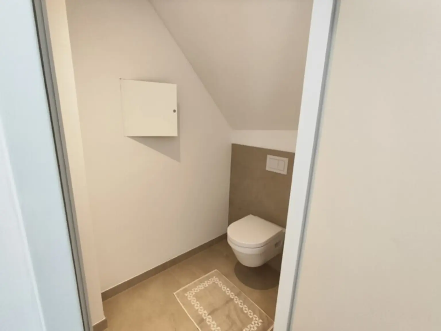 TERRASSENTRAUM! DG-Erstbezug mit Terrasse und Dachterrasse! Top80