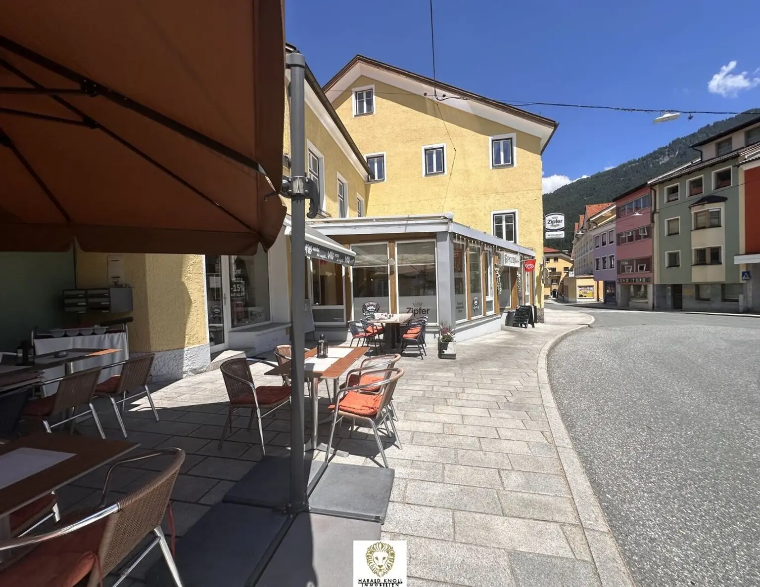 Wohn- und Geschäftsräumlichkeiten im Zentrum von Steinach am Brenner
