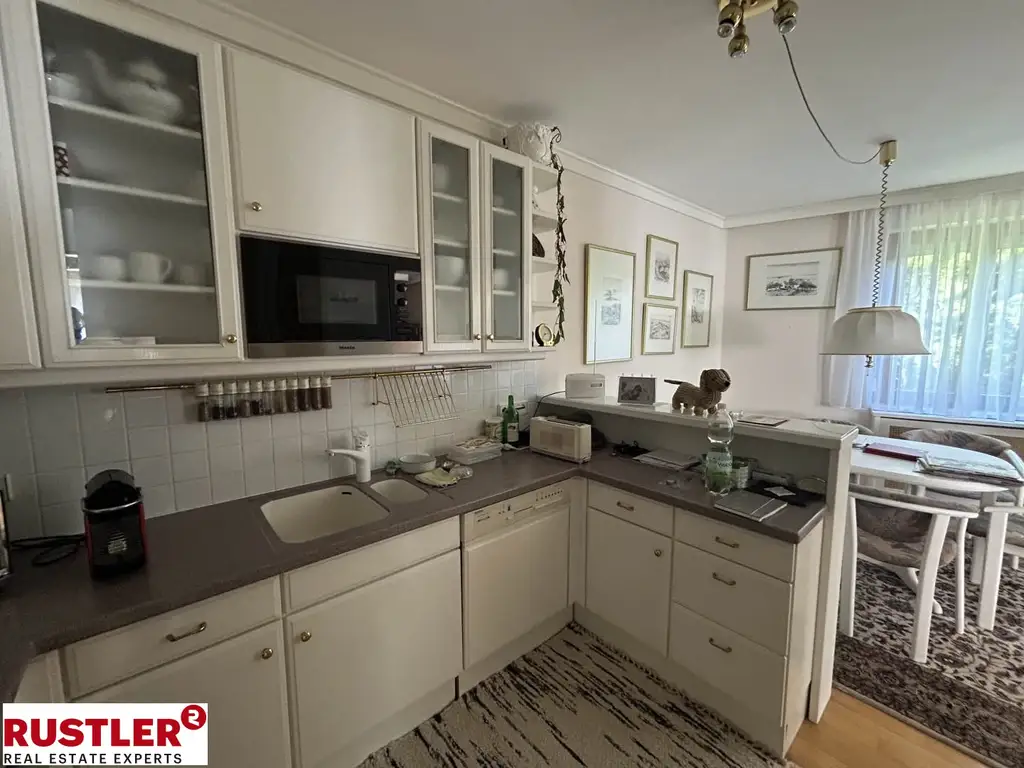 Großzügige 2 Zimmerwohnung mit Loggia