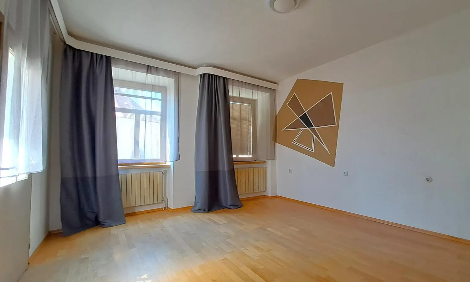 neu renoviertes Stadthaus mit Blick auf Thayalände