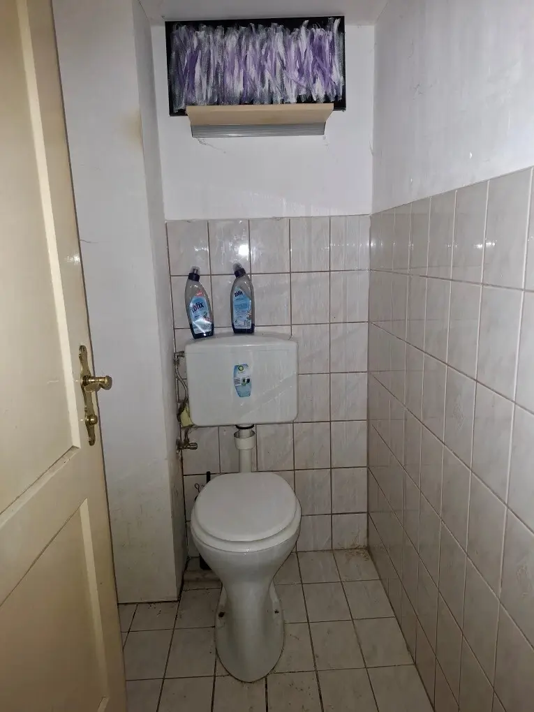 Unmöblierte 3-Zimmer-Altbauwohnung im Halbstock in Thörl nahe Kapfenberg zu mieten !