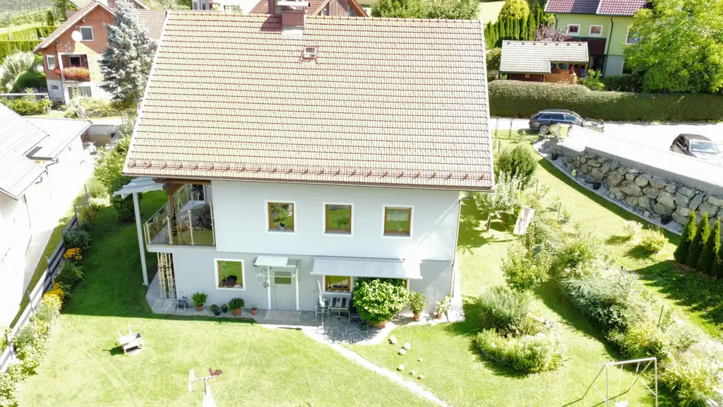 9421 Eitweg/Gemmersdorf   Schönes Einfamilienhaus