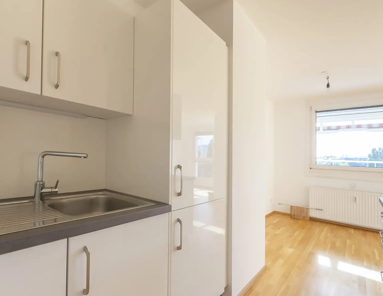 Kornhäuselgasse | Maisonette Wohnung mit Loggia und Einbauküche