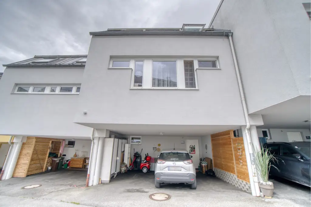 Attraktives Reihenhaus mit gemütlichem Garten