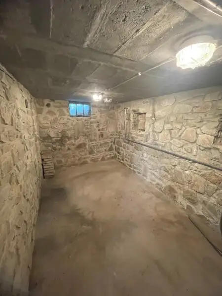 +++ Charmantes Landhaus mit großem Grundstück – in Szakony (Ungarn) +++