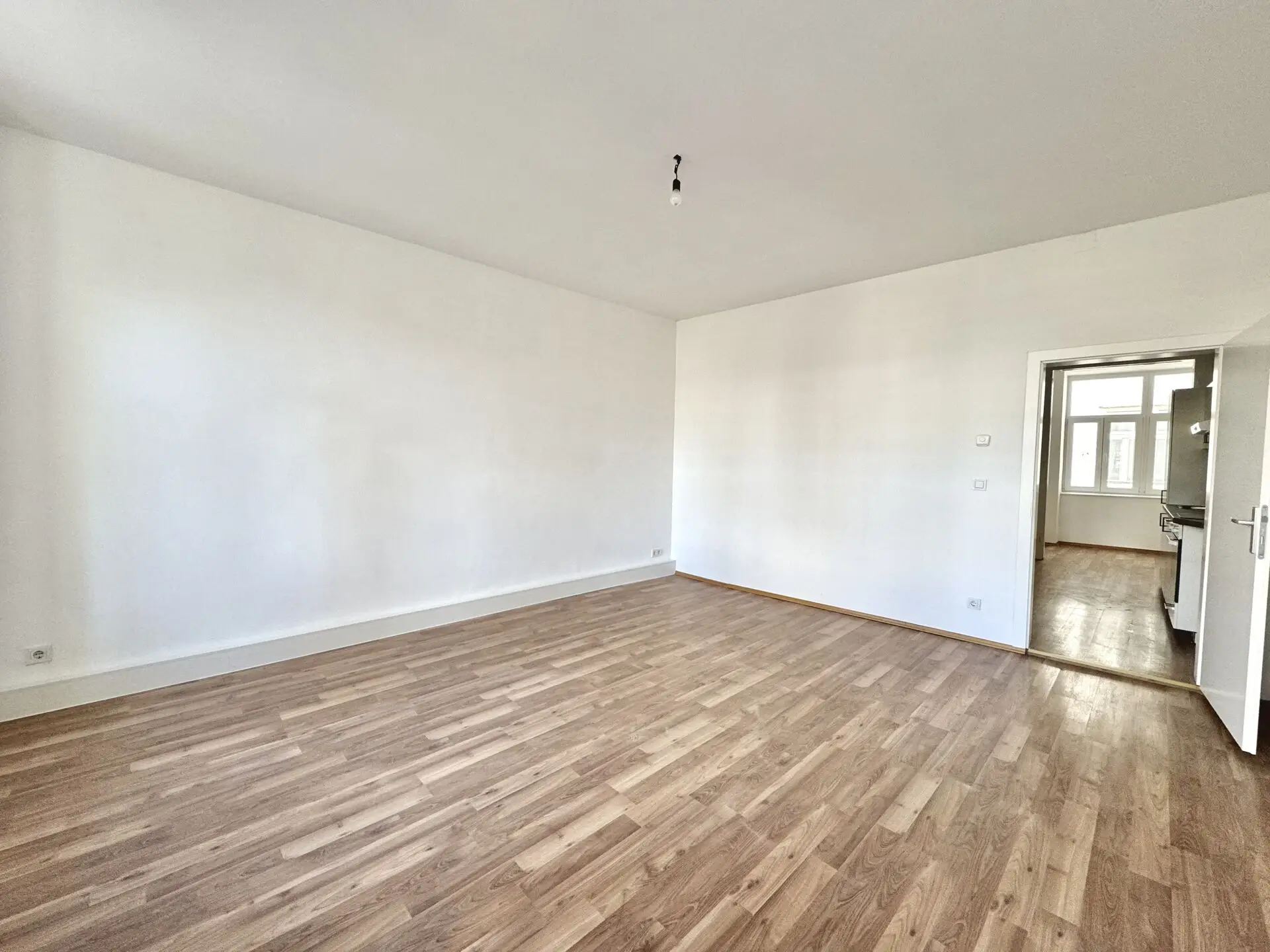 20251118_104925071_iOS