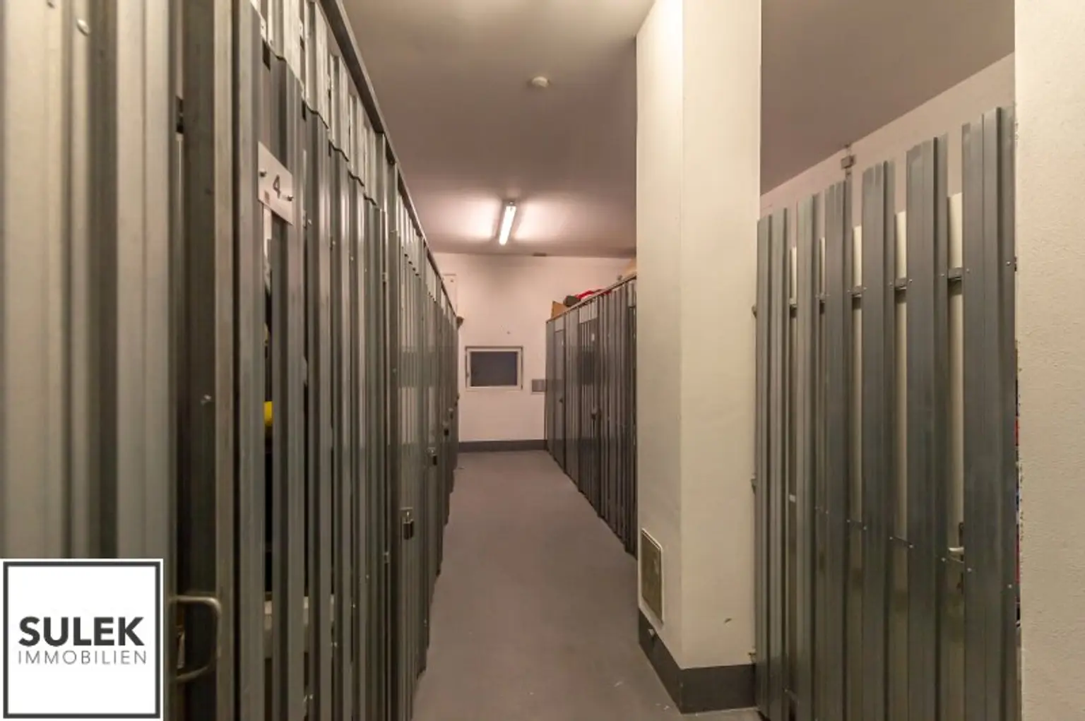 traumhafte Wohnung mit großen Terrassen, 2 separaten Schlafbereichen und 2 Stapelparkplätzen