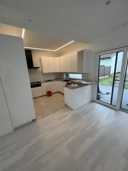 Einfamilienhaus mit Pool 15 Minuten von Wien