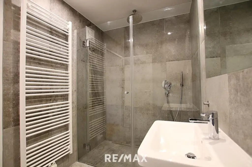 Panoramablick beim Park - großzügige 3-Zimmer Wohnung in Bestlage:  grün, ruhig, hell!