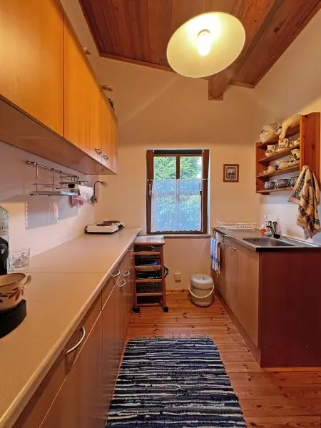 Gepflegtes Holzhaus auf ebenem Grundstück in ruhiger Lage im Ortskern