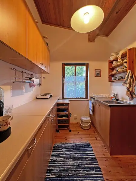 Gepflegtes Holzhaus auf ebenem Grundstück in ruhiger Lage im Ortskern
