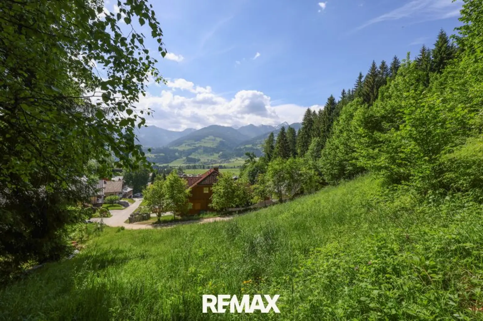 Grundstück mit Aussicht