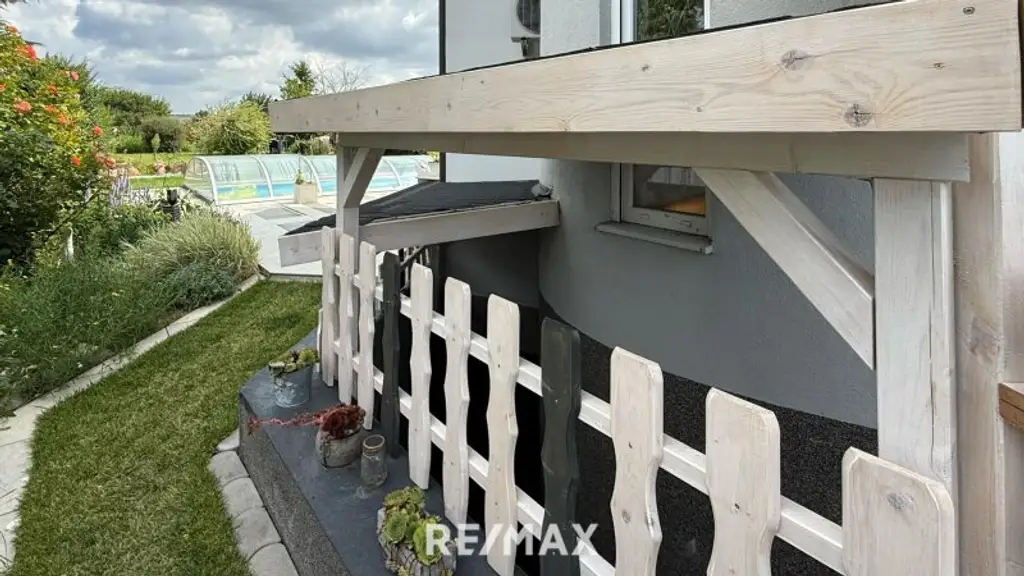 Absolute Ruhelage/Haus mit wunderschönem Garten!