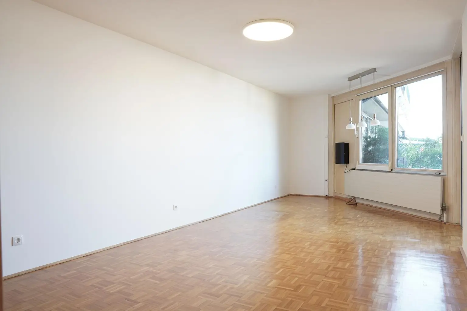 2.-3.Zi.-Wohnung (ca. 66m²) mit Balkon/Loggia und TG Abstellplatz