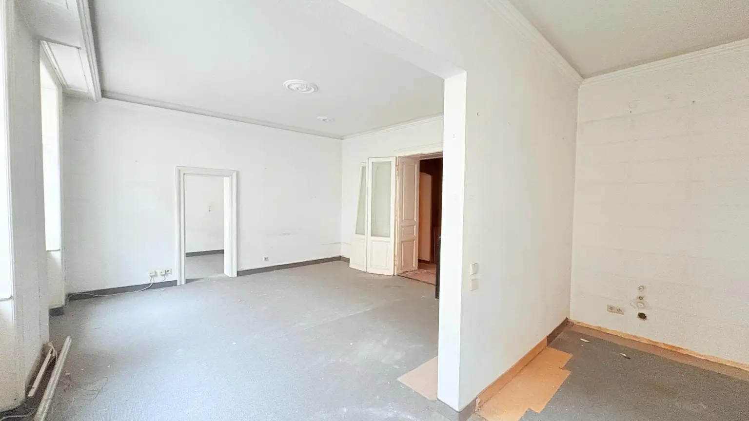 Chance nähe Servitenviertel / Clusiusgasse, sanierungsbedürftig, ca.70 m²