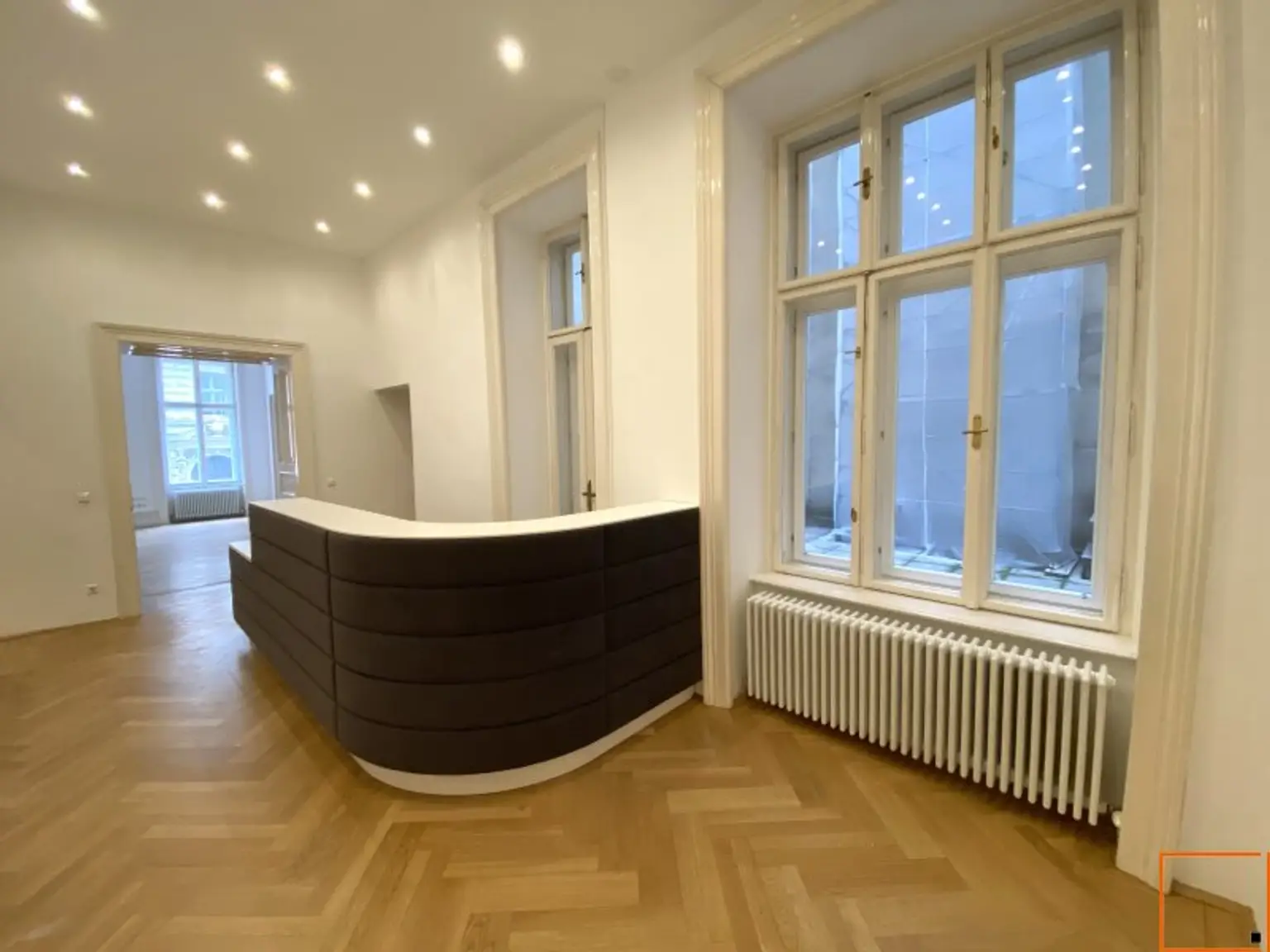 Repräsentatives Altbaubüro bei Schottentor und Votivkirche