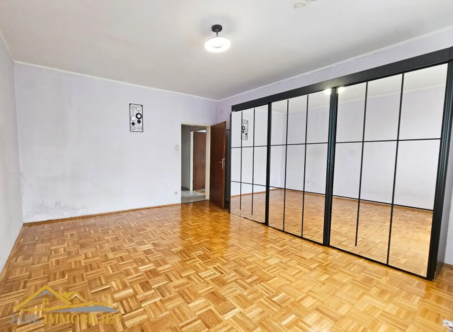 Lichtdurchflutete 4 Zimmer-Wohnung - Ihr neues Zuhause wartet!