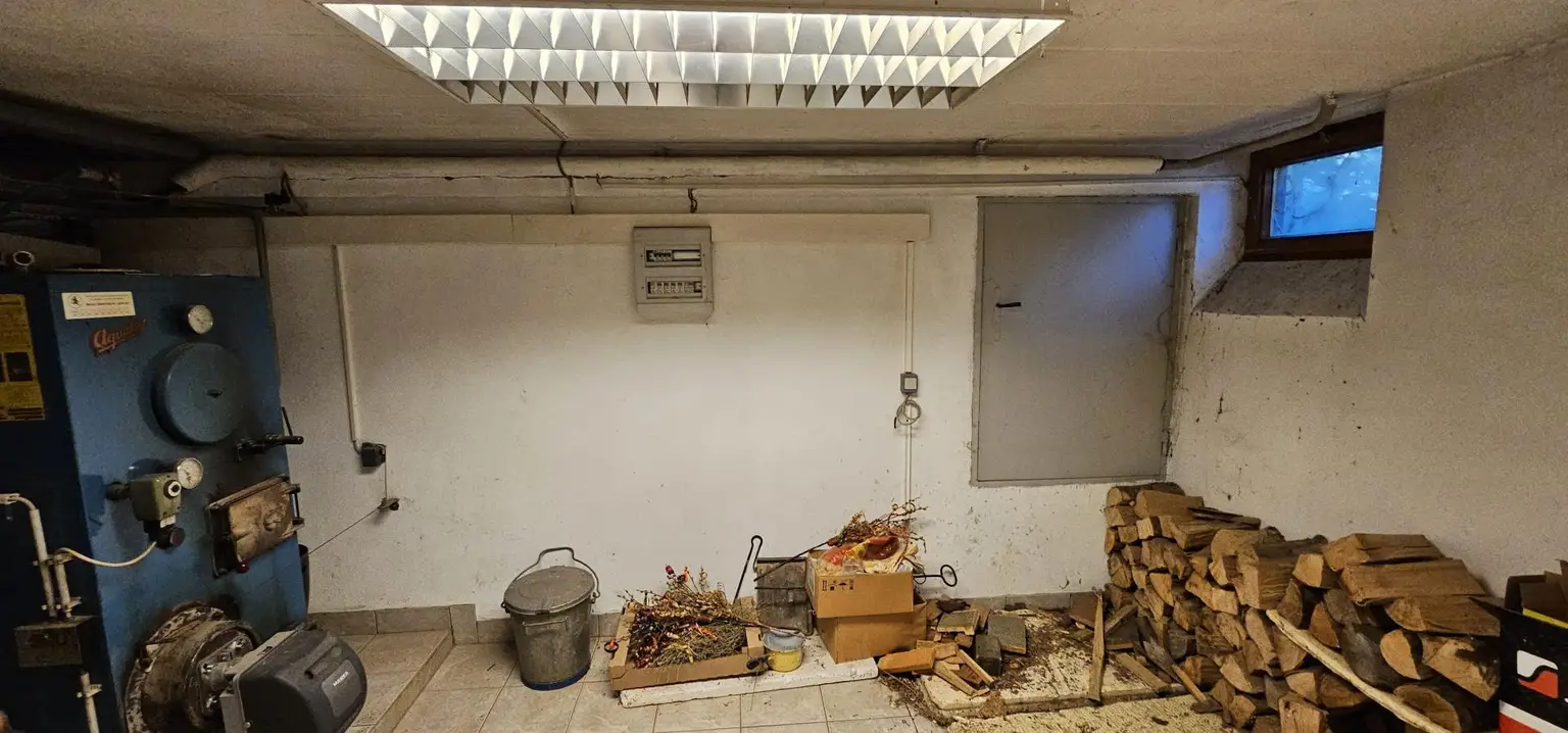 Haus mit großem Gestaltungsspielraum 2 Wohneinheiten