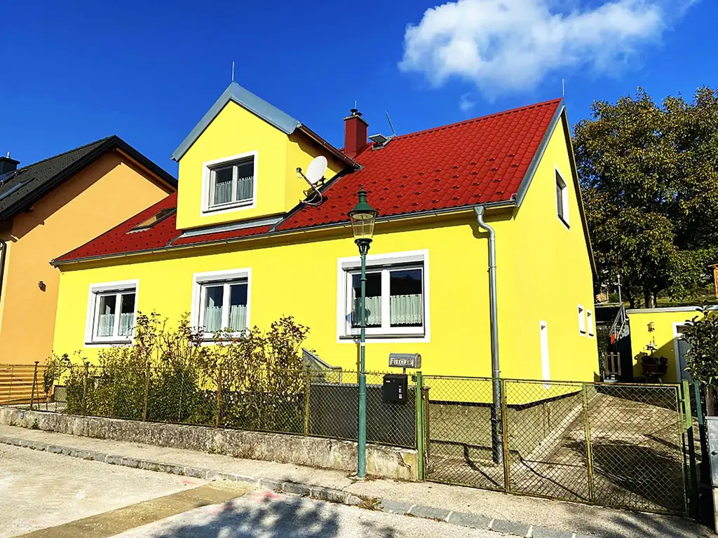 SANIERTE WOHLFÜHLOASE!       Haus in sonniger, ruhiger Lage | Berndorf