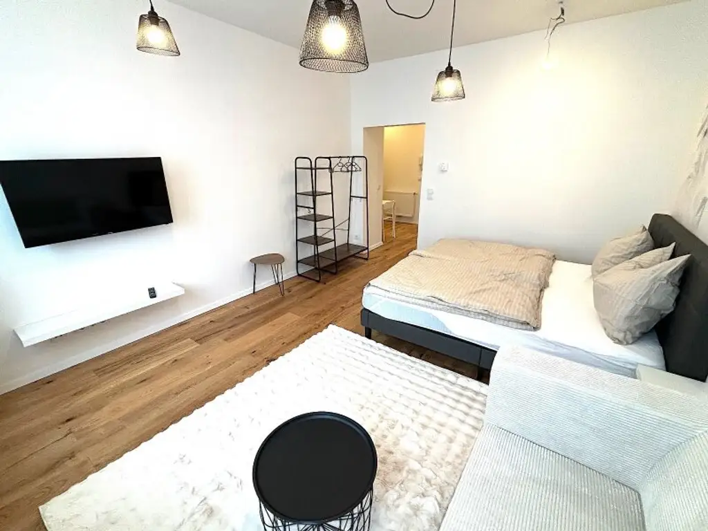 Neusanierte ein Zimmerwohnung