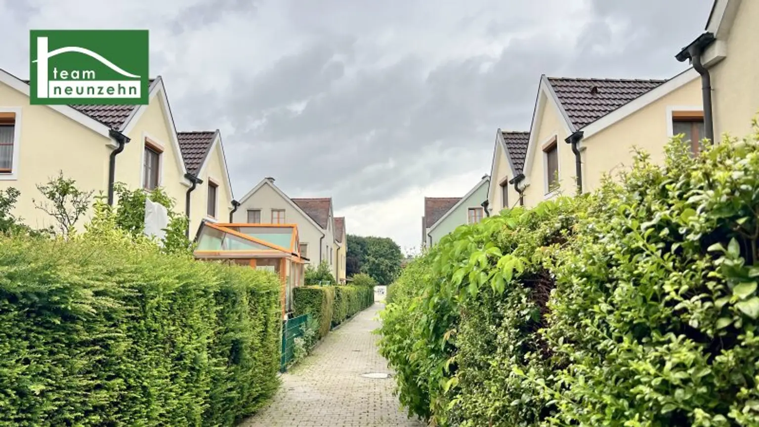 Großzügiges Reihenhaus auf 245m² Eigengrund - 173m² Wnfl., 5x Zimmer & zusätzlichem Keller von 63m².