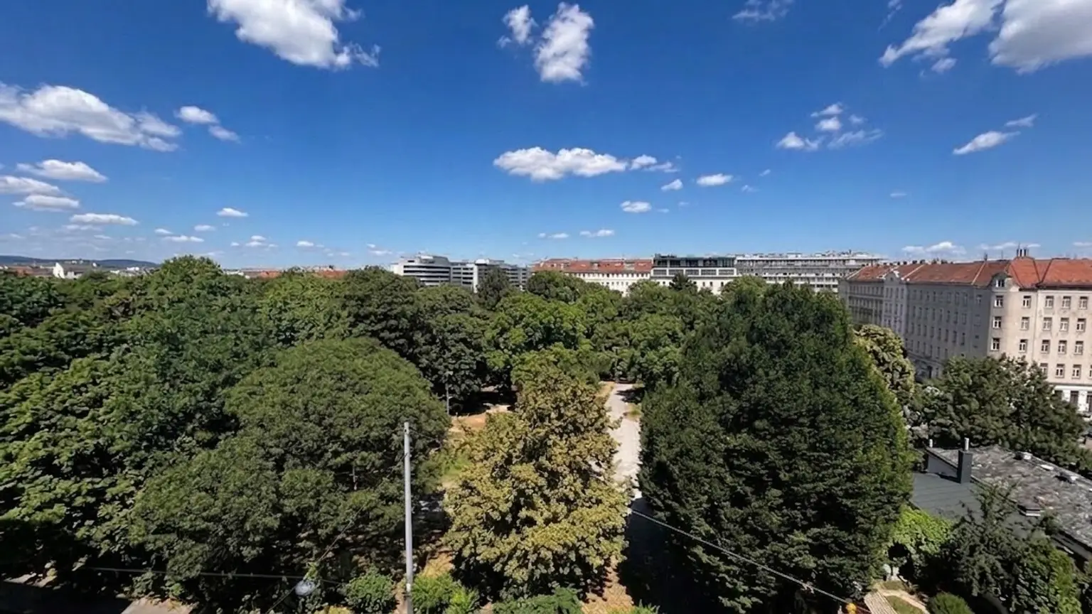 Studio am Park mit unverbaubarem Blick ins Grüne