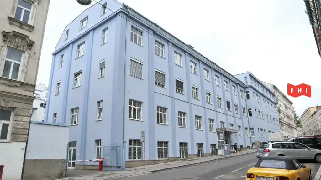 Büro | Stellplätze | Unbefristet