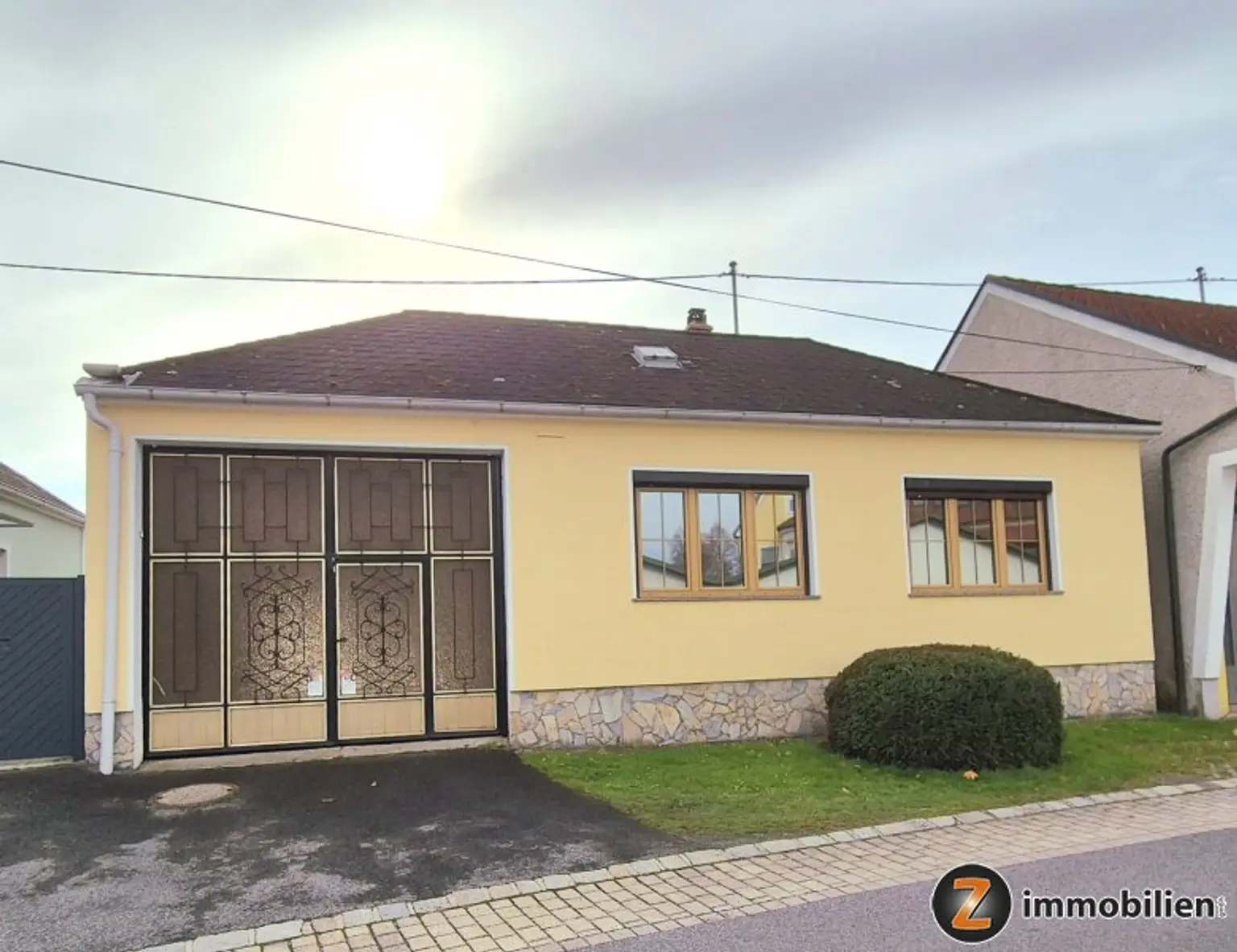 Kleines Landhaus mit Innenhof, ideal für Selbstversorger