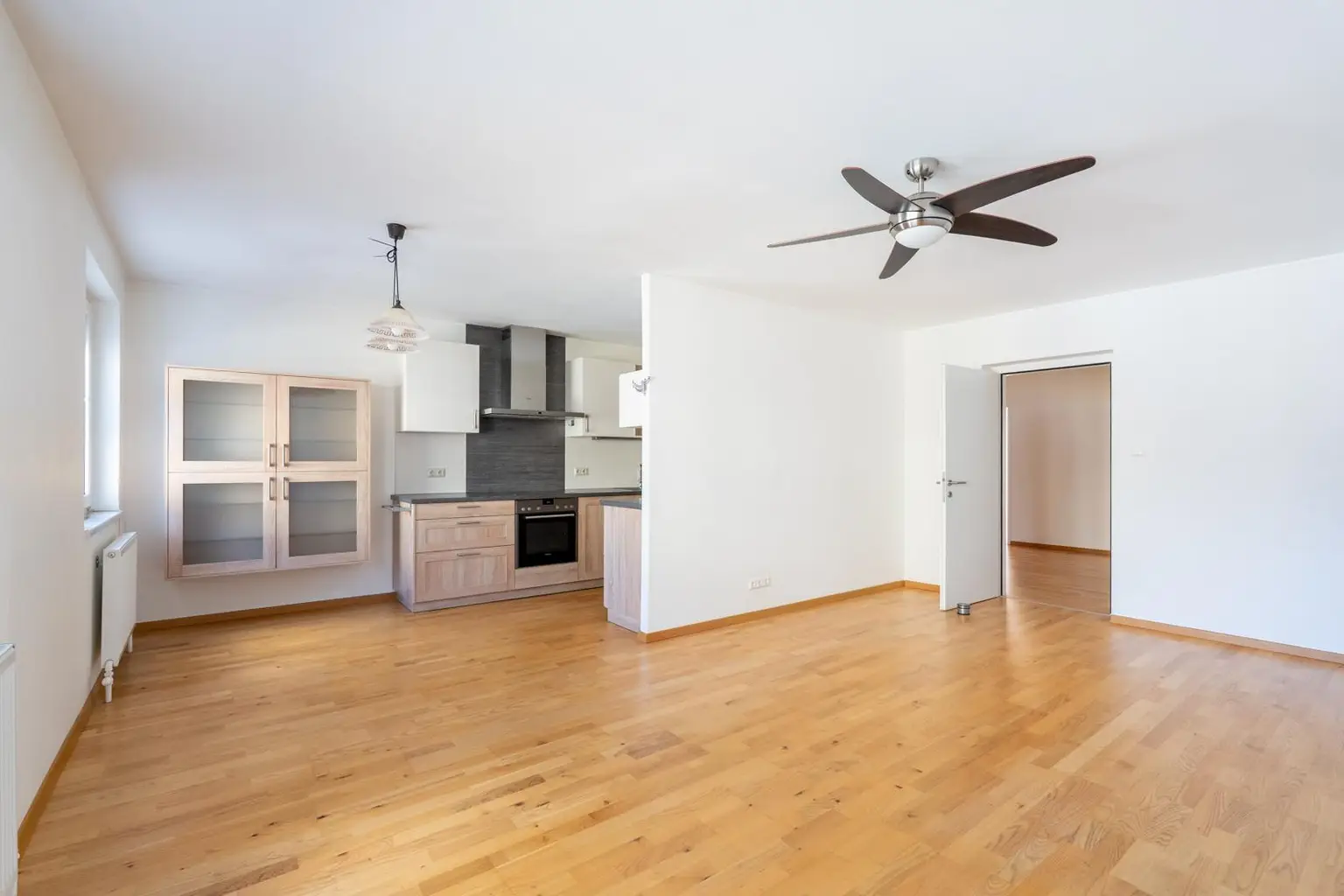 "Wohnträume werden Raum"